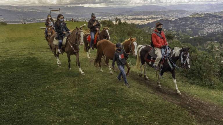 Azuay promociona sus atractivos turísticos para el feriado de Semana Santa