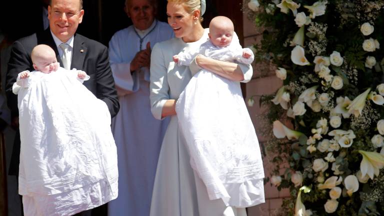 Alberto II y Charlene de Mónaco bautizan a sus hijos, Jaime y Gabriela