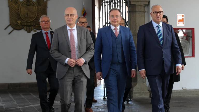 Microvistazo | Noboa recibe en Quito a los alcaldes de Hamburgo, Rotterdam y Amberes