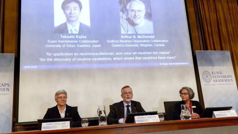 El Nobel de Física premia a un japonés y un canadiense