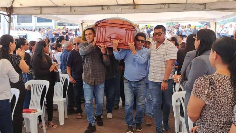 Microvistazo | La alcaldesa Brigitte García será sepultada en Canoa tras ser asesinada a disparos