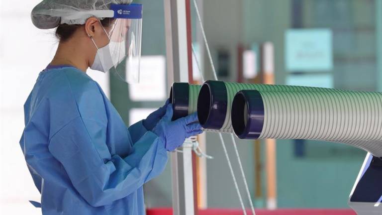 Alertan en Corea del Sur sobre cepa de coronavirus 6 veces más infecciosa que la original