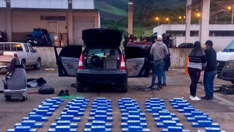 Ecuador destruye más de tres toneladas de droga, valoradas en más de USD 200 millones