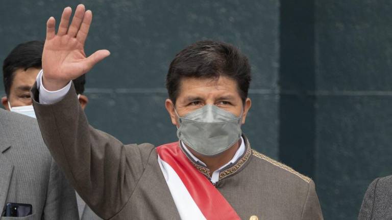 Presidente Pedro Castillo se salva de ser destituido por el Congreso de Perú