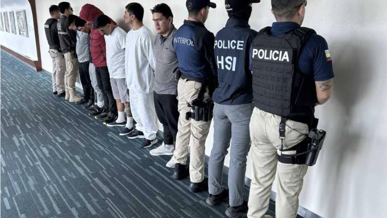 Seis ecuatorianos, implicados en varios delitos, arribaron a Guayaquil.