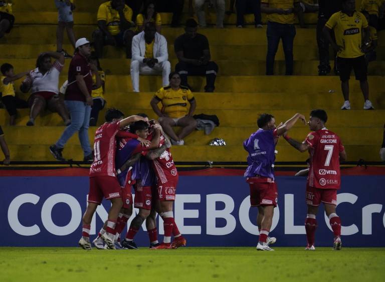$!Gol de Argentinos Juniors en el estadio Monumental de Guayaquil.