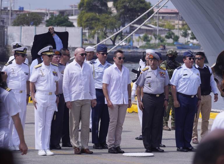 $!El presidente Daniel Noboa participó de la ceremonia de incorporación del BAE Jambeli, donado por Corea del Sur.