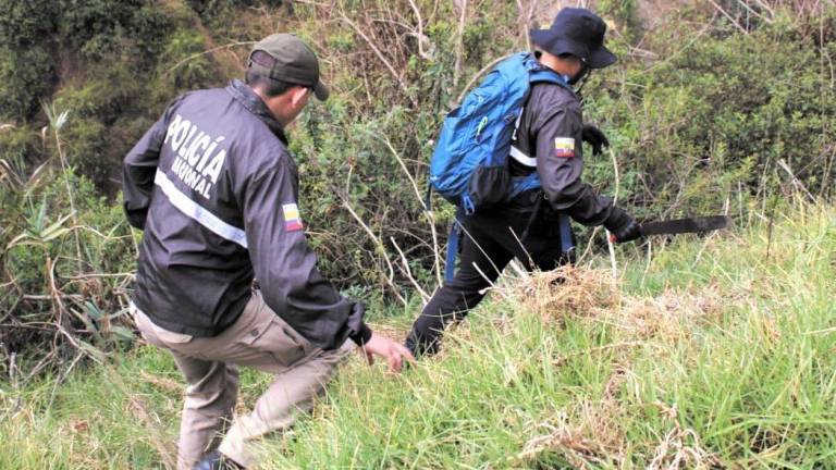 Alrededor de 200 policías siguen buscando a María Belén Bernal en Quito