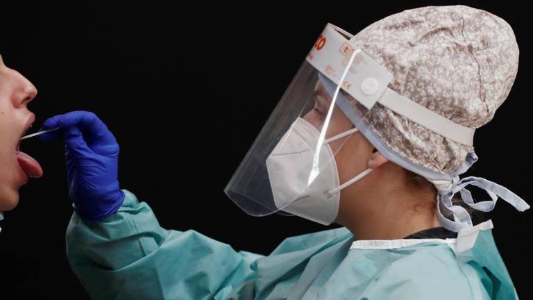 España multiplica los confinamientos por el rápido aumento de casos COVID-19