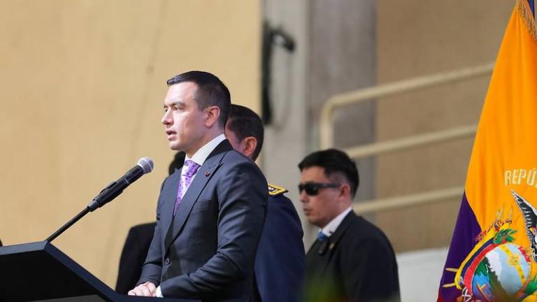 Gasolinas Extra y Ecopaís: Daniel Noboa reforma el mecanismo de precios y anuncia una reducción