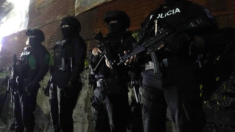 Operativo ‘Apolo 18’ deja 21 detenidos y más de 2.000 dosis de droga decomisadas en Guayaquil y Durán