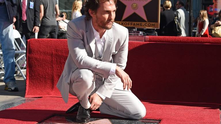 Matthew McConaughey recibe una estrella en Hollywood en su año estelar