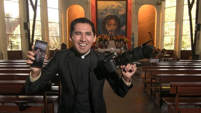 El Sacerdote boliviano que causa sensación en TikTok