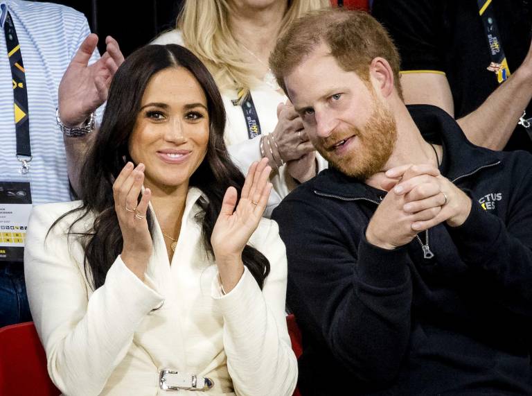 $!El príncipe Harry, Duque de Sussex y su esposa Meghan, duquesa de Sussex durante los Invictus Games 2022.