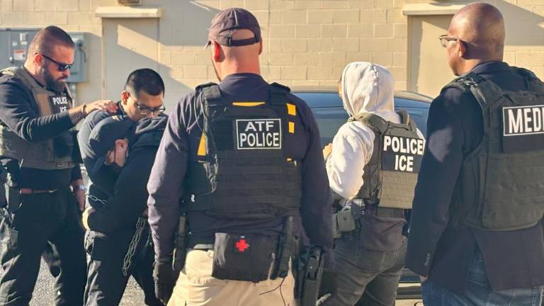 Trump expone medidas drásticas para su plan de inmigración en Chicago