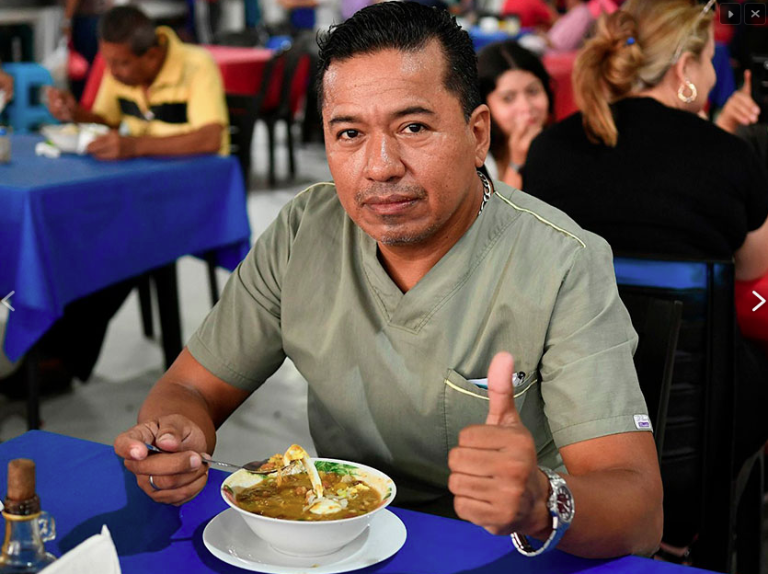 $!Guayaquil celebra la Semana Santa con fanesca en 13 Mercados Municipales