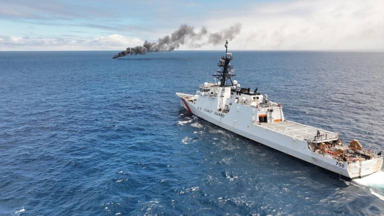 Estados Unidos detiene a seis ecuatorianos en altamar a través de la operación Pacific Viper