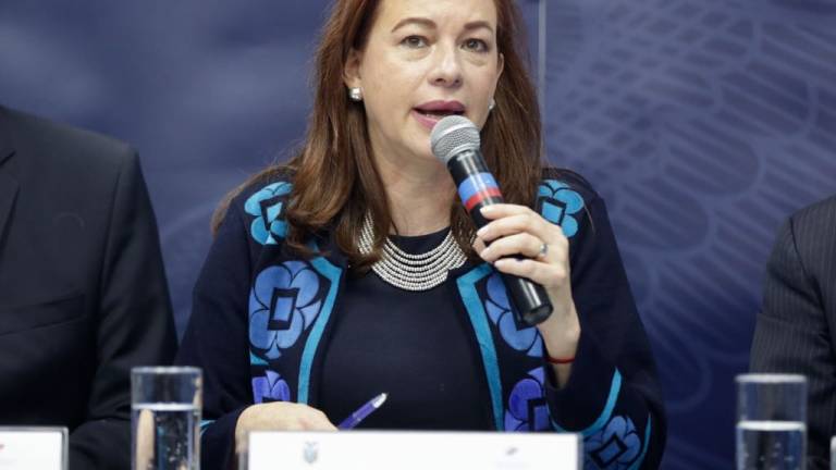 Ecuador y ONU Mujeres firman documento por igualdad de género