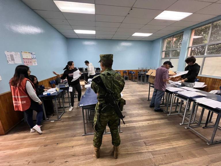 $!Ausentismo en la Consulta Popular llegó al 28%: Es una baja importante, afirmó Diana Atamaint