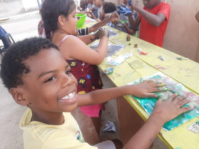 $!Niños parte del semillero que lidera Juliana Valencia en Socio Vivienda 2.