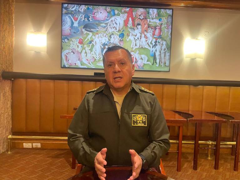 $!Víctor Herrera, quien está a cargo de la Inspectoría General de la Policía, dice que les llama la atención cómo los jueces están fallando a favor de reincorporar polícías destituidos por irregularidades.