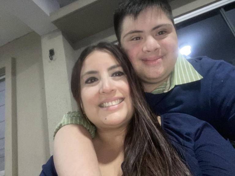 $!Ximena Gilbert junto a su hijo de 17 años, Jorge Andrés. (Foto: Instagram / ximenagilbertz)