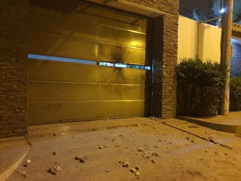 $!Intentaron asesinar al hijo de alias Fito: los atacantes usaron artefactos explosivos y realizaron disparos