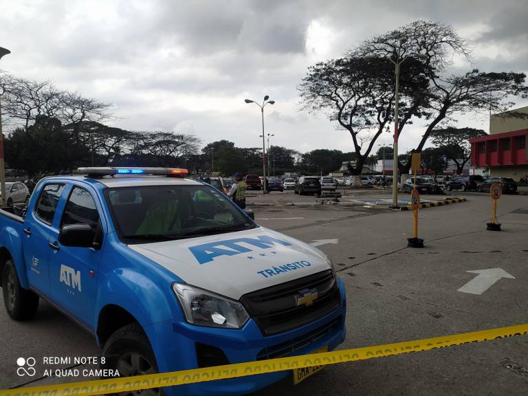 $!Amenaza de bombas en unidades judiciales de Guayaquil: servidores son evacuados