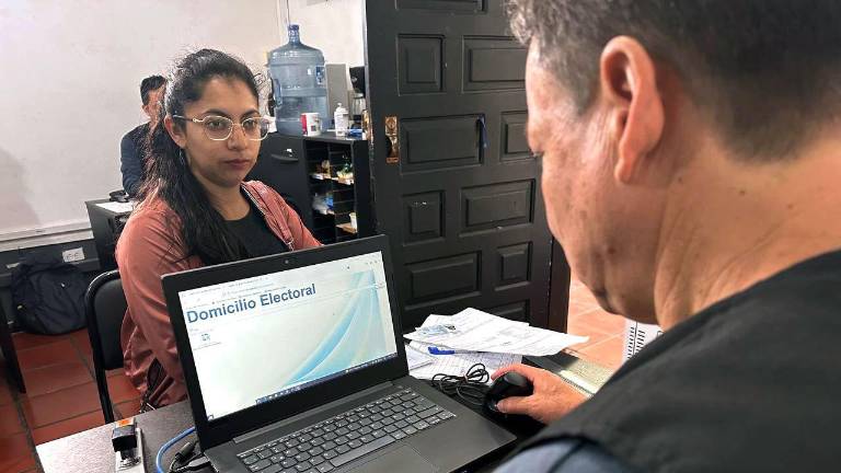 Se desplegaron varias brigadas del CNE para realizar los cambios de domicilio electoral a quienes estaban interesados.