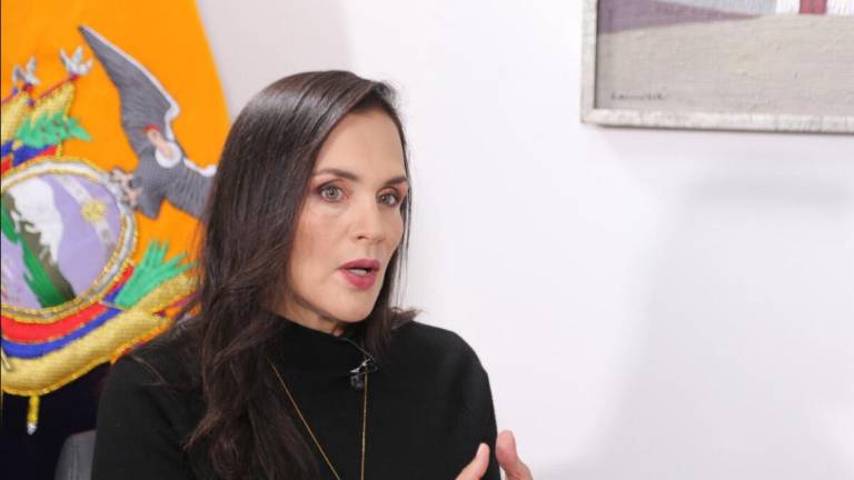 ¿Habrá apagones en Ecuador? Ministra Inés Manzano descarta cortes y garantiza energía