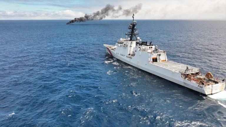 Microvistazo | Estados Unidos detiene a seis ecuatorianos con droga en altamar