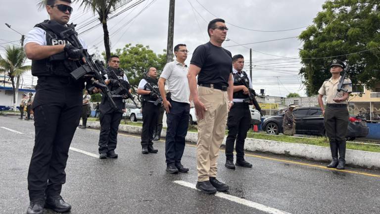 Machala bajo ataque: explosiones y amenazas al director de la cárcel mientras el ministro del Interior lideraba operativo