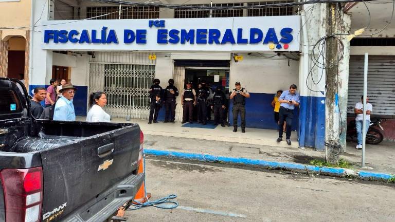 Allanan la Fiscalía de Esmeraldas para investigar presunto delito de tráfico de influencias
