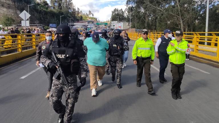 Colombia expulsa a alias Gordo Luis y lo entrega a las autoridades de Ecuador