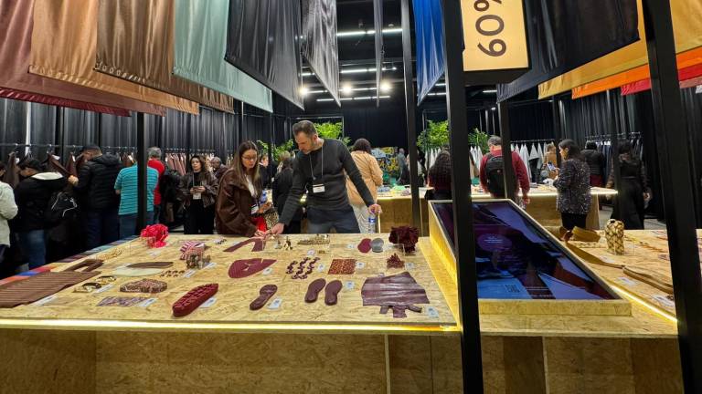 Ecuador se inspira en las tendencias de materiales textiles de Brasil