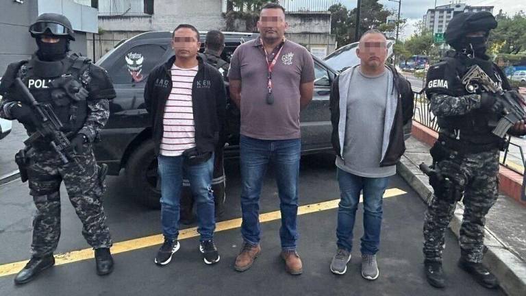 Capturan a militares presuntamente vinculados con organización terrorista en Quito: llevaban 100.000 dólares