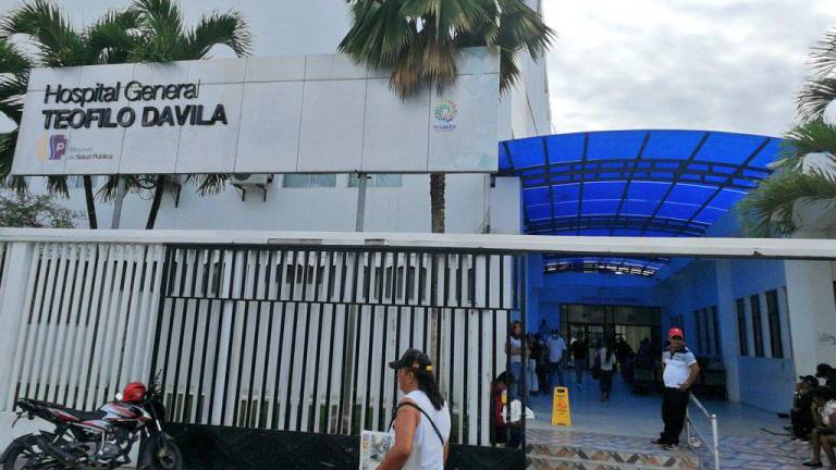 Dictan medidas contra exgerente del hospital Teófilo Dávila de Machala por tráfico de influencias