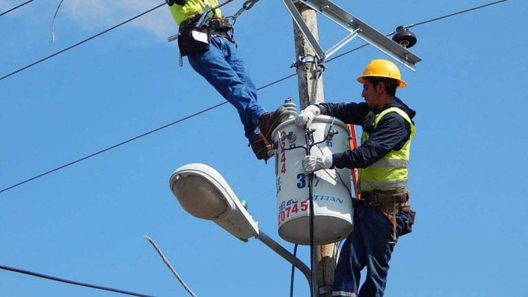 Anuncian cortes de luz durante tres días en Ecuador: Gobierno explica escasez de energía eléctrica