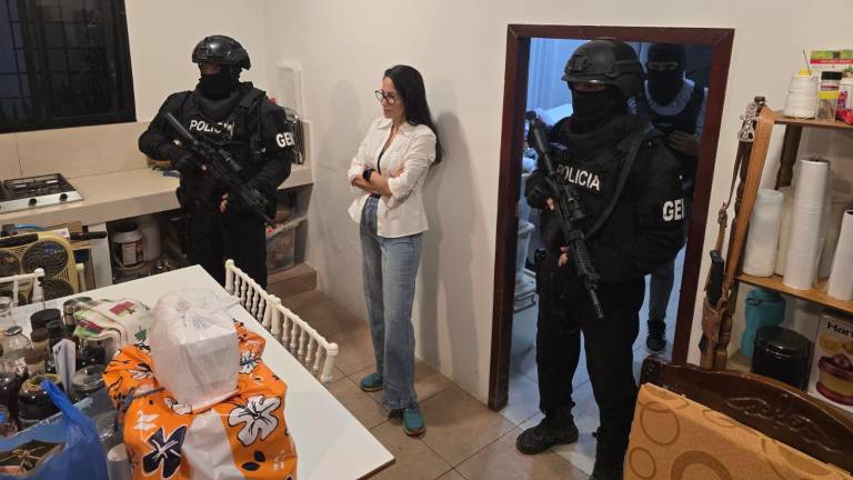 Correísmo exige saber el paradero de Luisa González y denuncia persecución