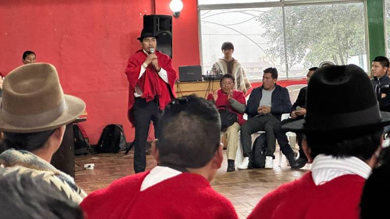 En este momento hay una reacción negativa frente a lo que está haciendo el Gobierno Nacional, enfatizó Iza.