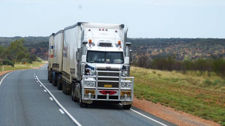 ¿Cuánto dinero gana un camionero en Estados Unidos?
