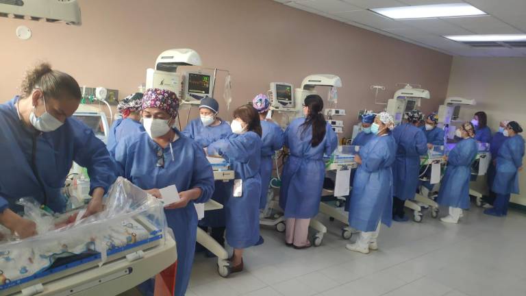 Una mujer dio a luz a cinco bebés en Guayaquil
