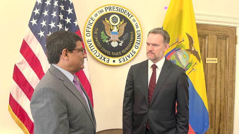 Ministro de Producción, Luis Alberto Jaramillo, durante un acuerdo con Estados Unidos.