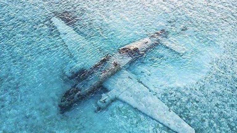 El misterioso avión de Pablo Escobar que sigue hundido en el Caribe