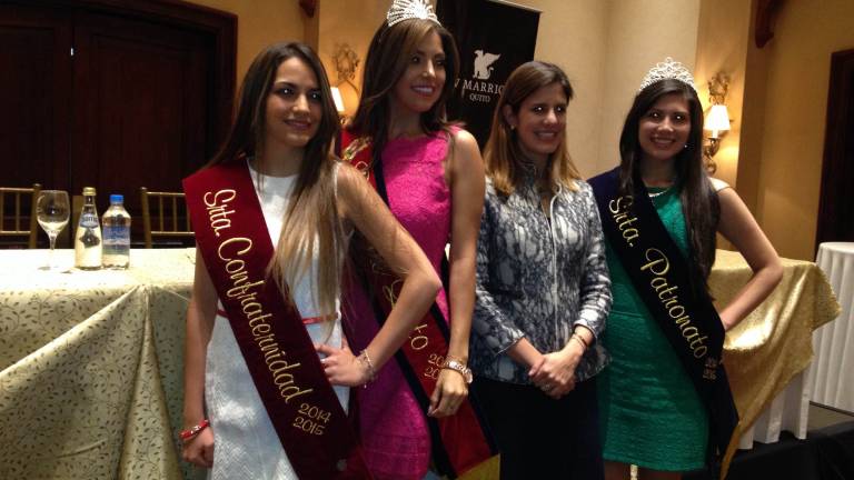 El primer día de Carolina Báez, la Reina de Quito 2014