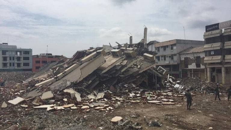 Reportan irregularidades en edificaciones destruidas por terremoto