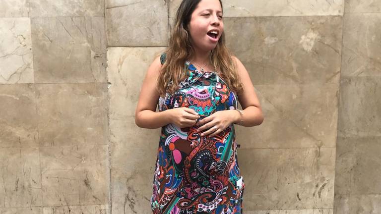 Arianna es venezolana, tiene 19 años y está embarazada de 9 meses.