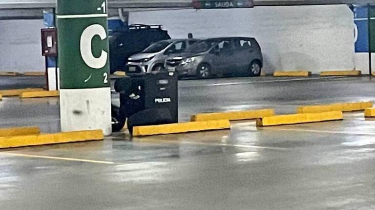 Un artefacto explosivo fue colocado en un centro comercial de Quito