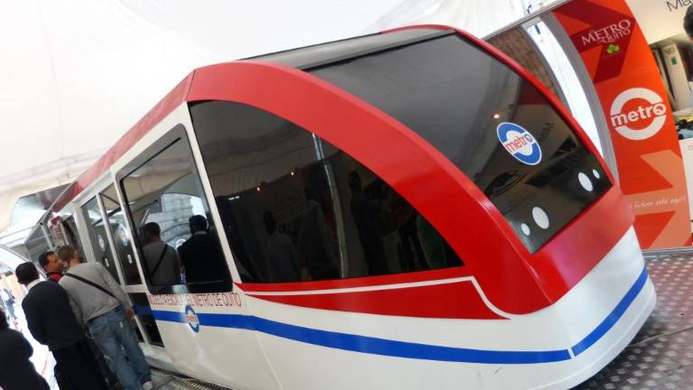 Fiscales revisan información de Odebrecht en Metro de Quito