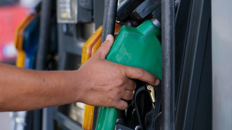 Nuevos precios de combustibles rigen desde el 12 de marzo en Ecuador